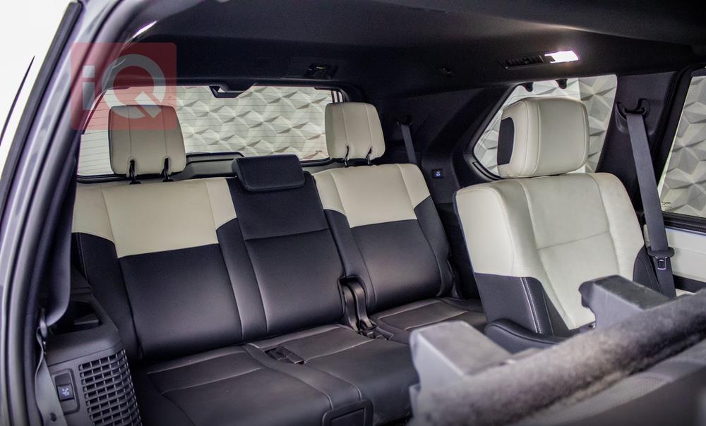 Toyota Sequoia